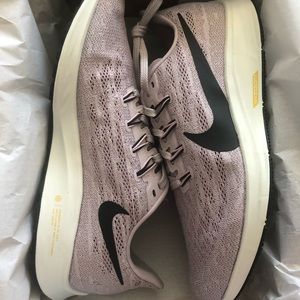 Nike/ Women’s Nike Air Zoom Pegasus 36